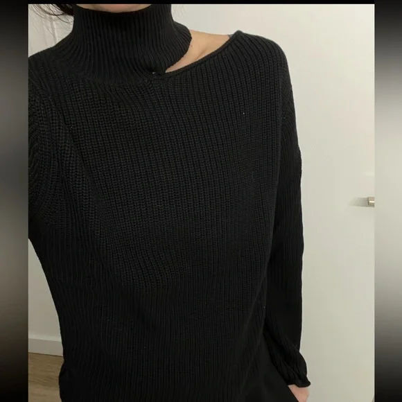 RtA Langley mock neck -  new! - Picture 8 of 9